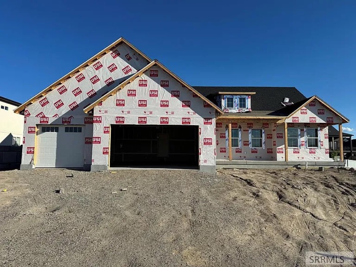 6540 Crown Crescent — home under construction